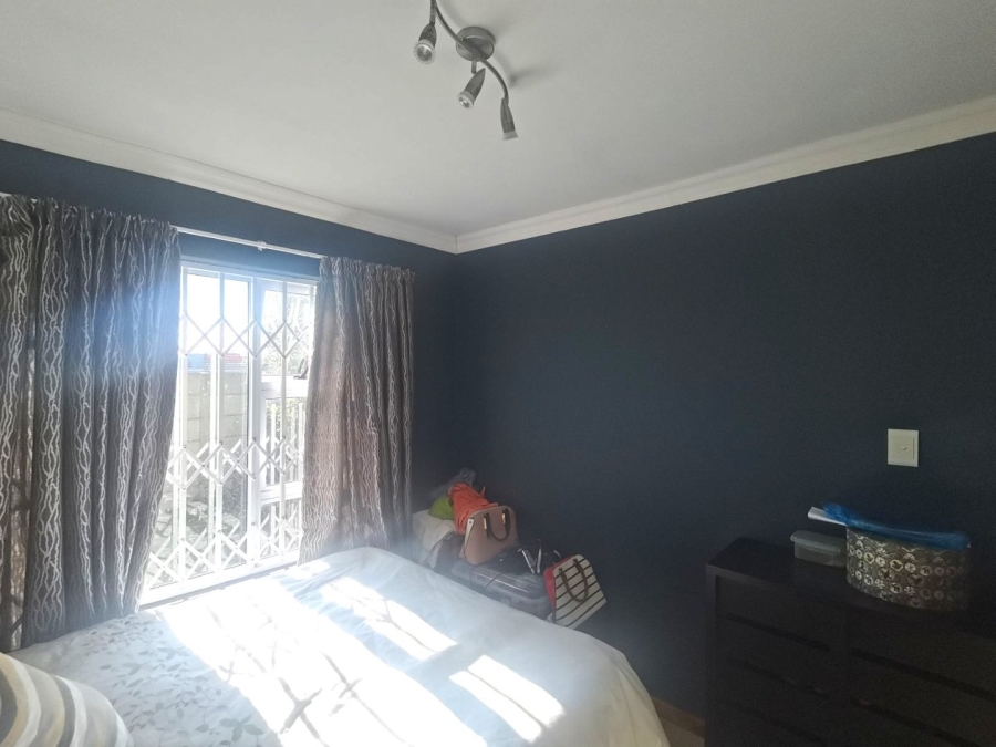 2 Bedroom Property for Sale in Fairview Eastern Cape